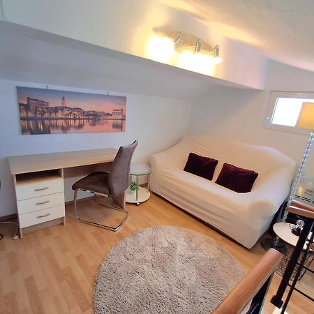Apartment Natali Kaštel Stari Kültér fotó