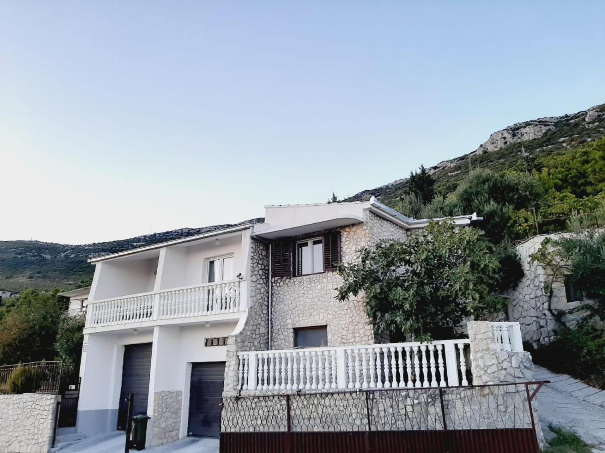 Apartment Natali Kaštel Stari Kültér fotó