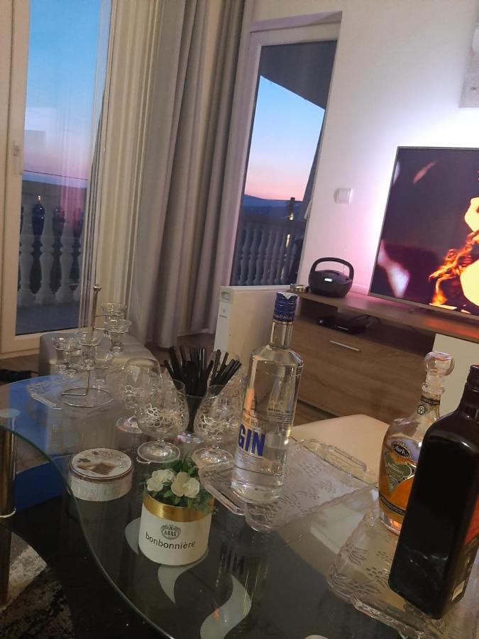 Apartment Natali Kaštel Stari Kültér fotó
