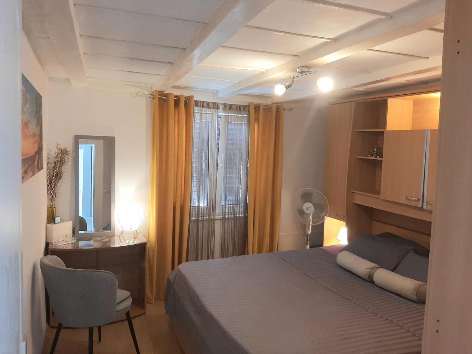 Apartment Natali Kaštel Stari Kültér fotó
