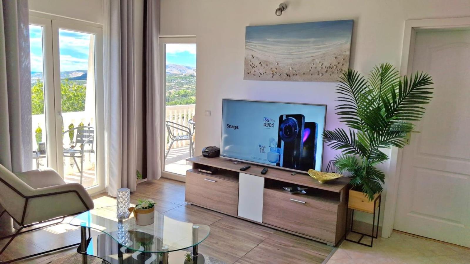 Apartment Natali Kaštel Stari Kültér fotó