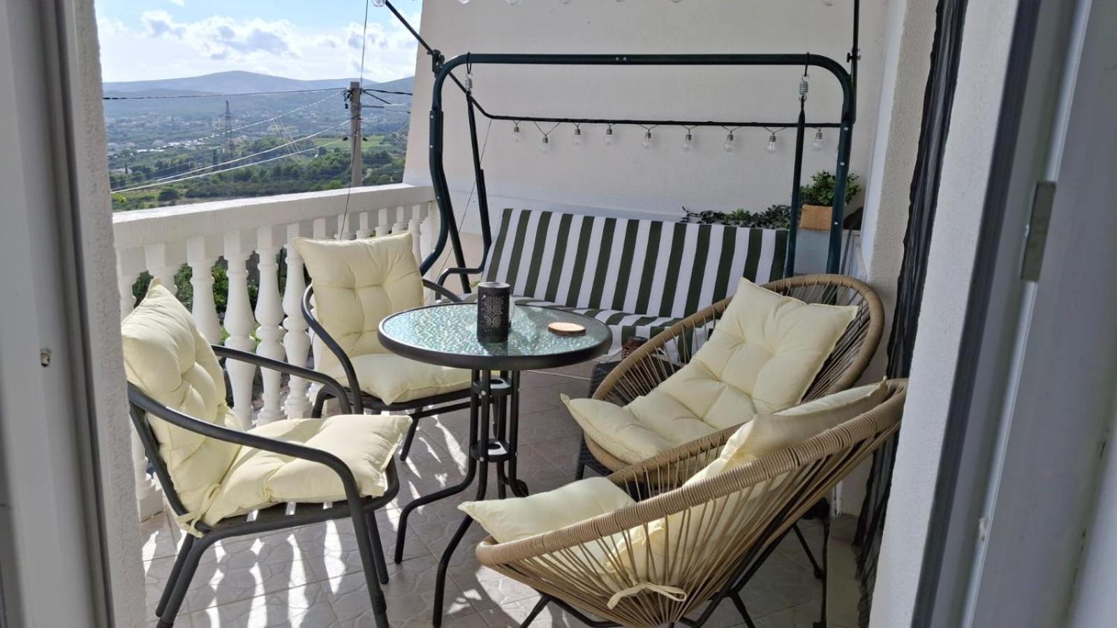 Apartment Natali Kaštel Stari Kültér fotó