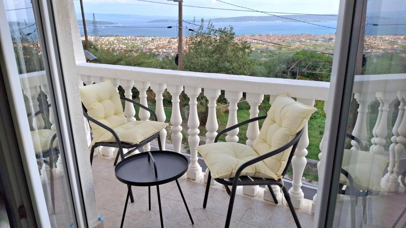 Apartment Natali Kaštel Stari Kültér fotó